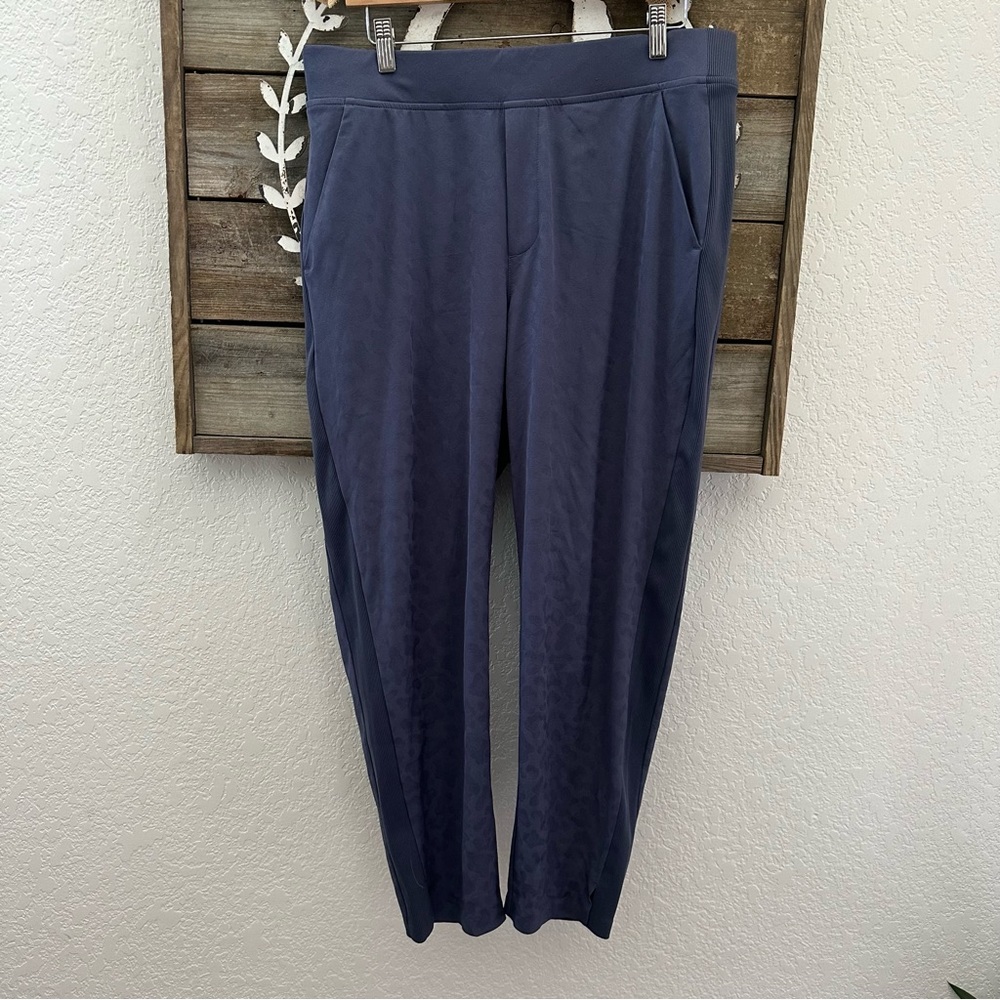 Athleta Brooklyn textured ankle pant blue ladies size 14